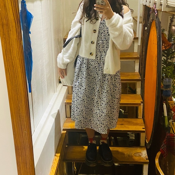 Blue floral midi dress - Picture 8 of 8